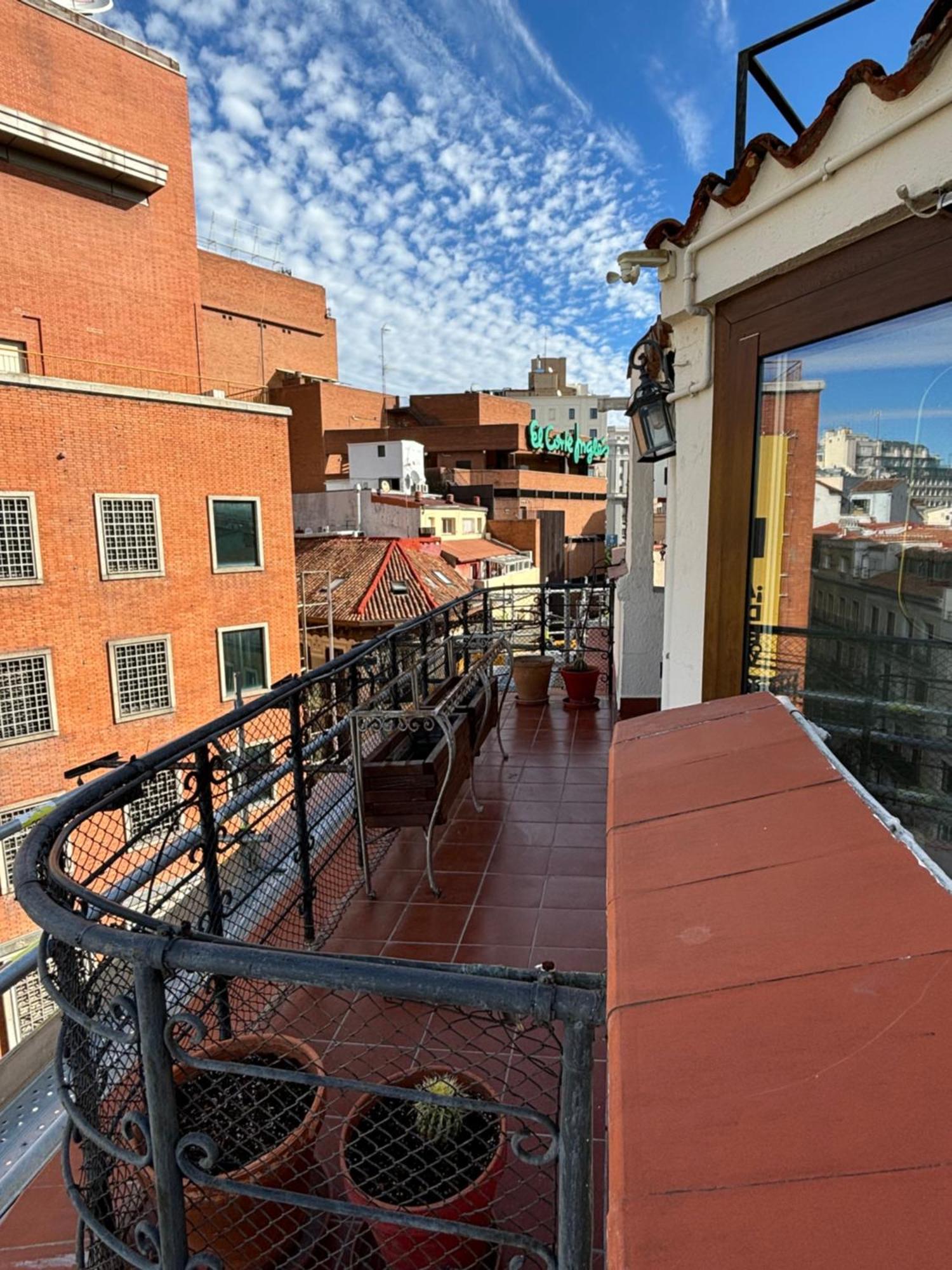 Atico Carmen Callao Madrid Exteriör bild